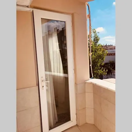 Apartman In Centrum, 3 Minutes To The Damlatas And Cleopatra Alanya